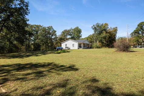 6204 Highway 230 Lyles TN 37098