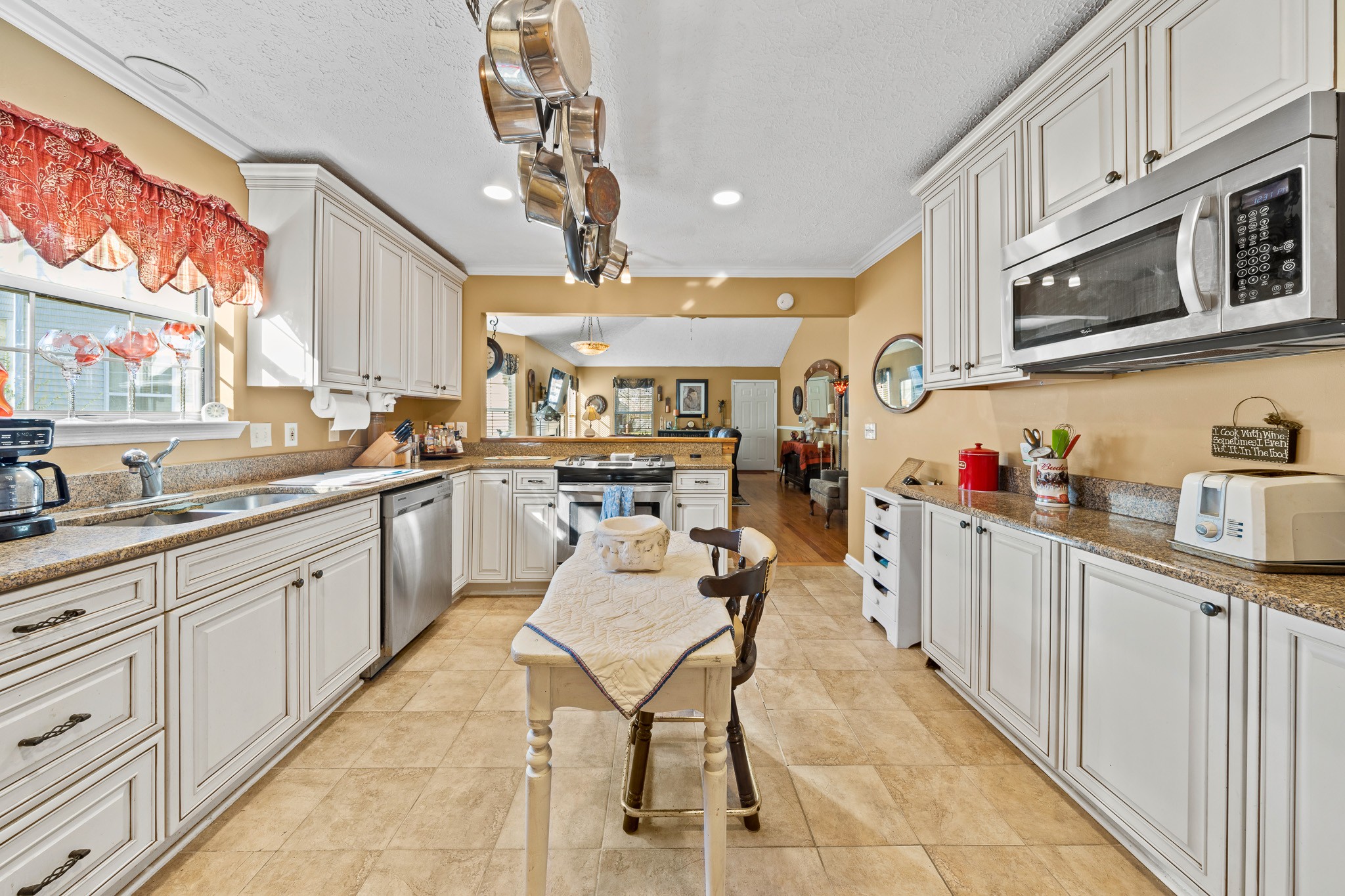 689 Granwood Blvd, W Old Hickory TN 37138