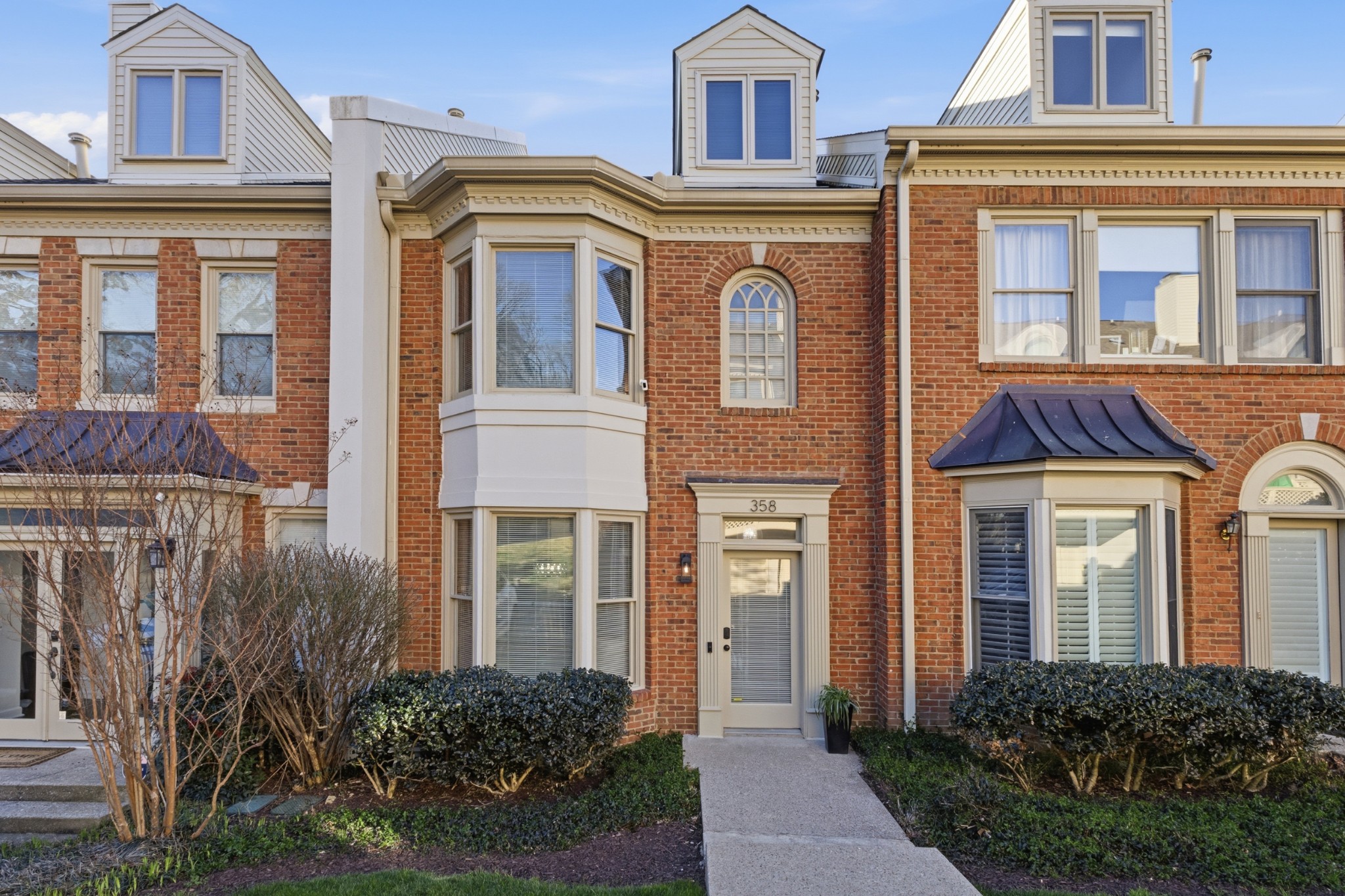 358 Ardsley Place Nashville TN 37215