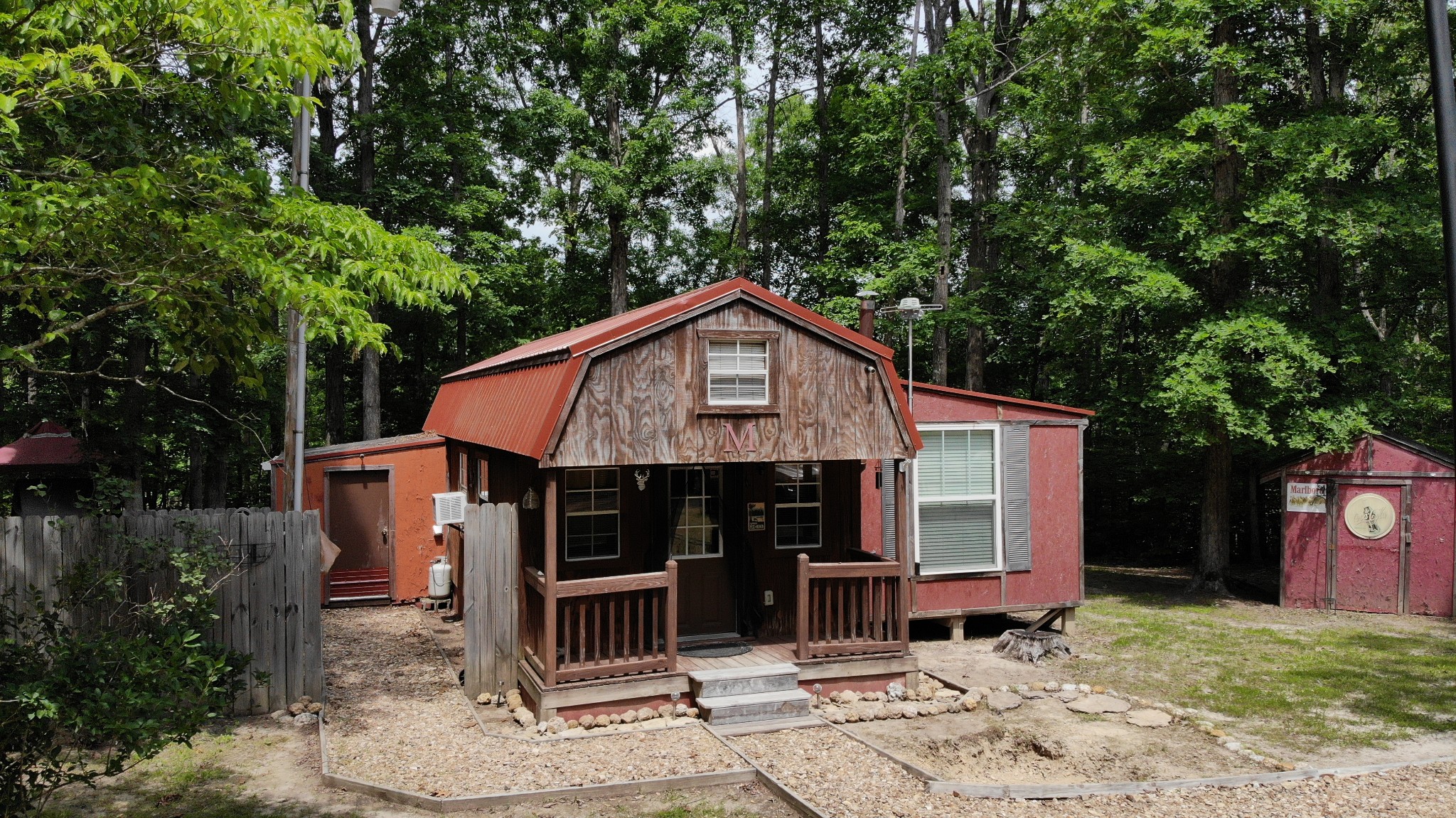 2132 Hidden Valley Drive Nunnelly TN 37137