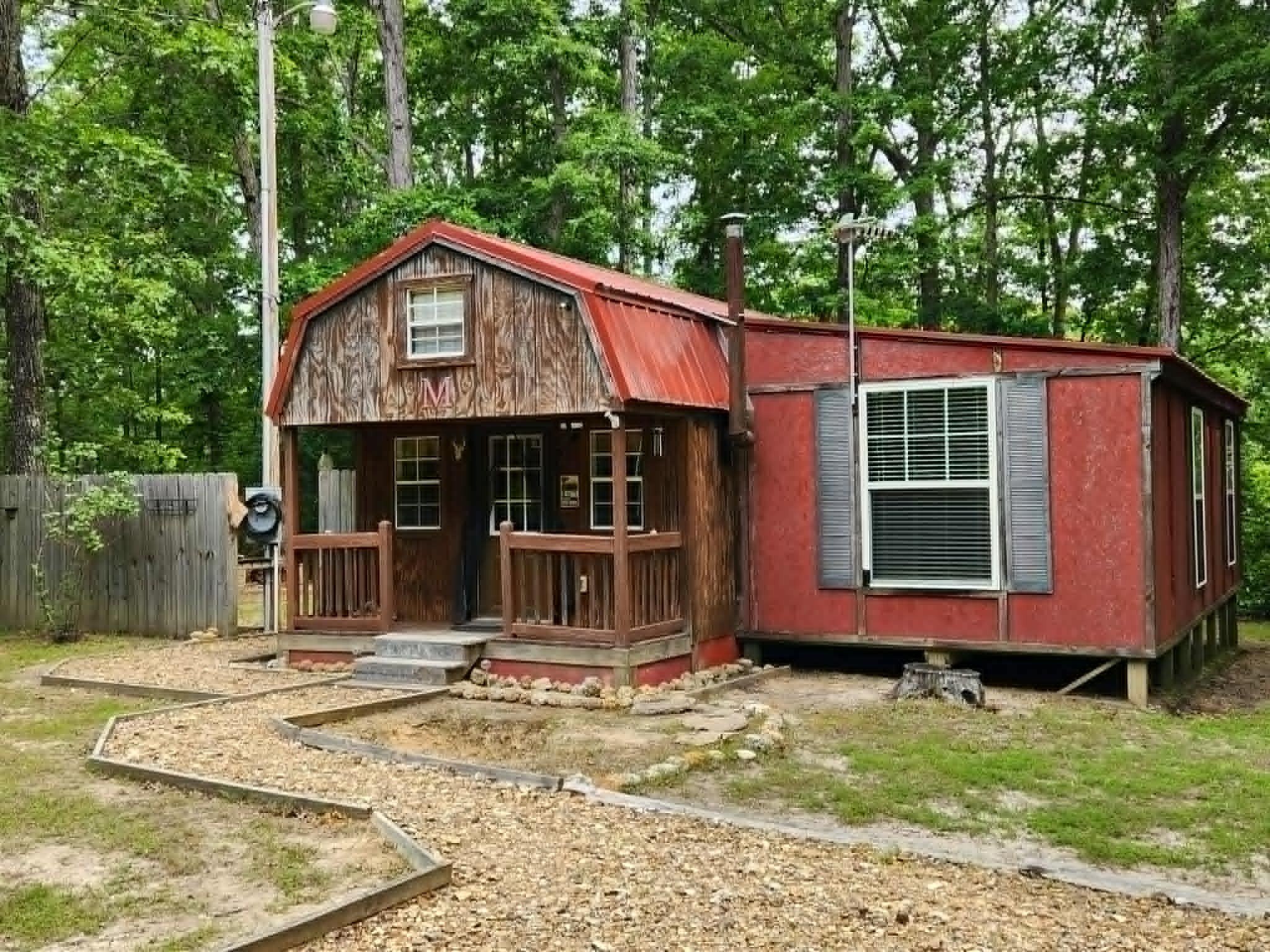 2132 Hidden Valley Drive Nunnelly TN 37137