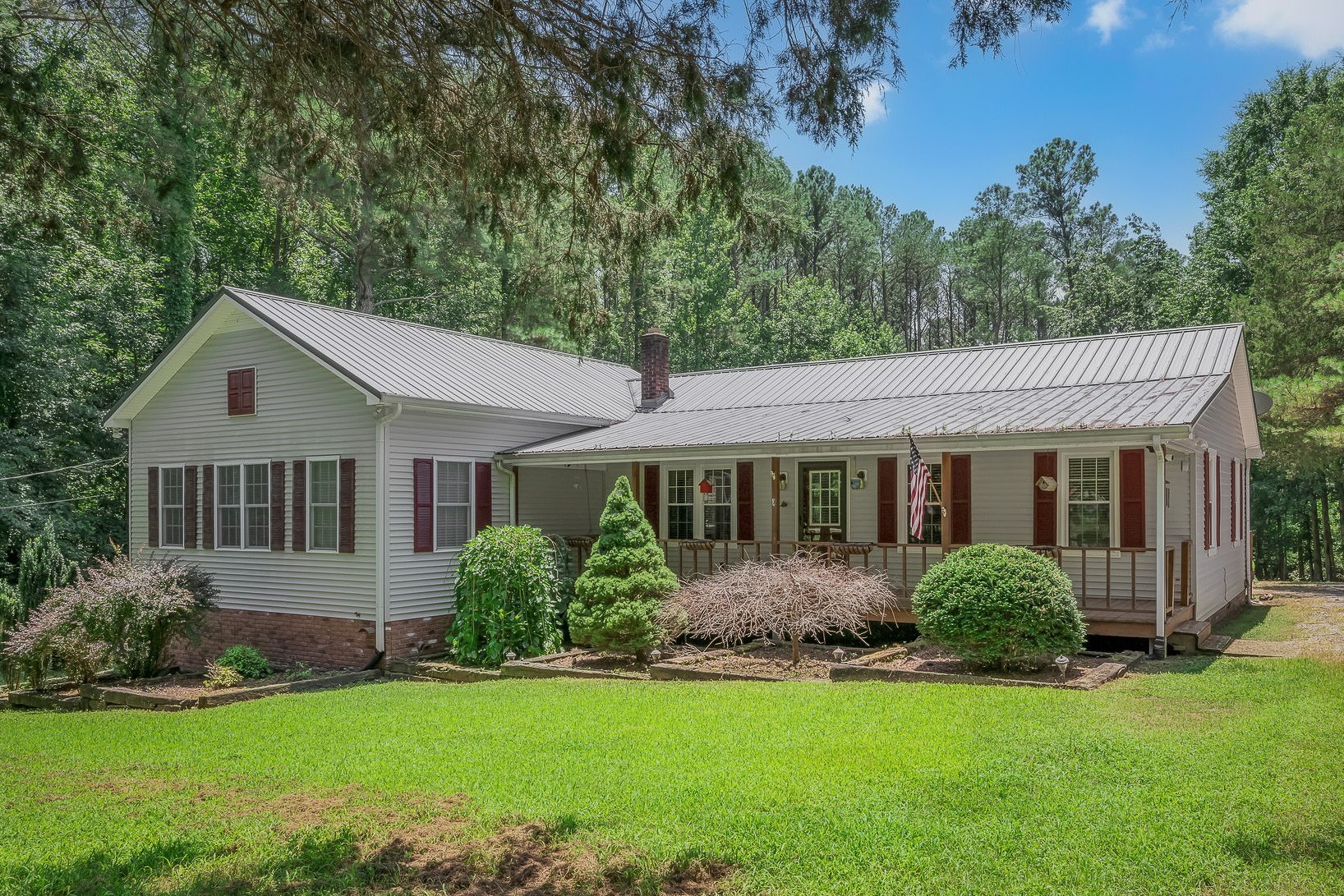 7289 Cuba Landing Road Waverly TN 37185