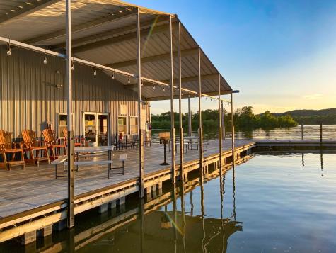 7289 Cuba Landing Road Waverly TN 37185