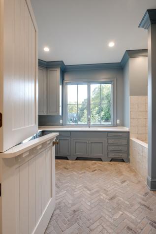 207 Haverford Avenue Nashville TN 37205