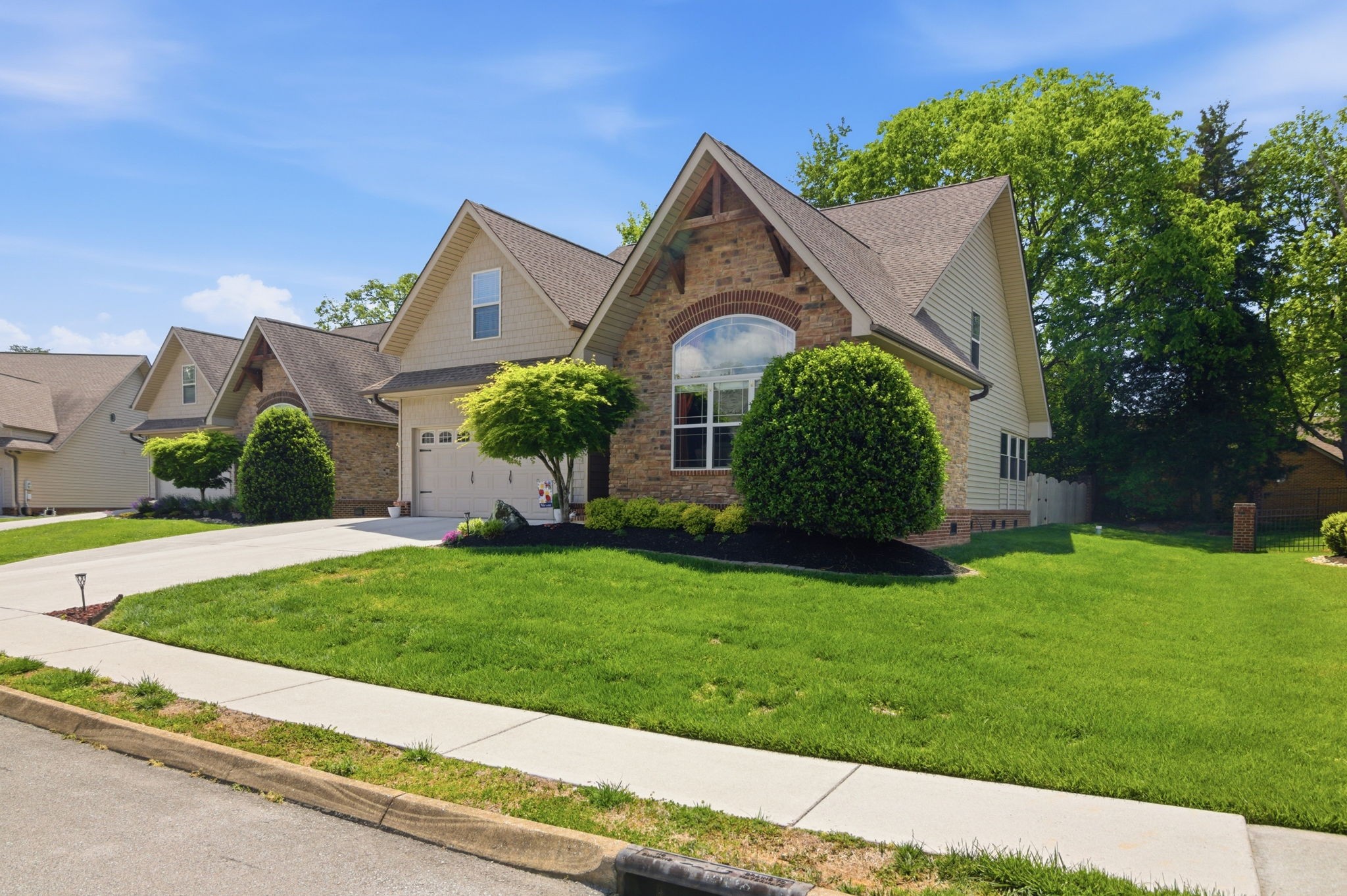 8309 Shoregate Lane Knoxville TN 37938