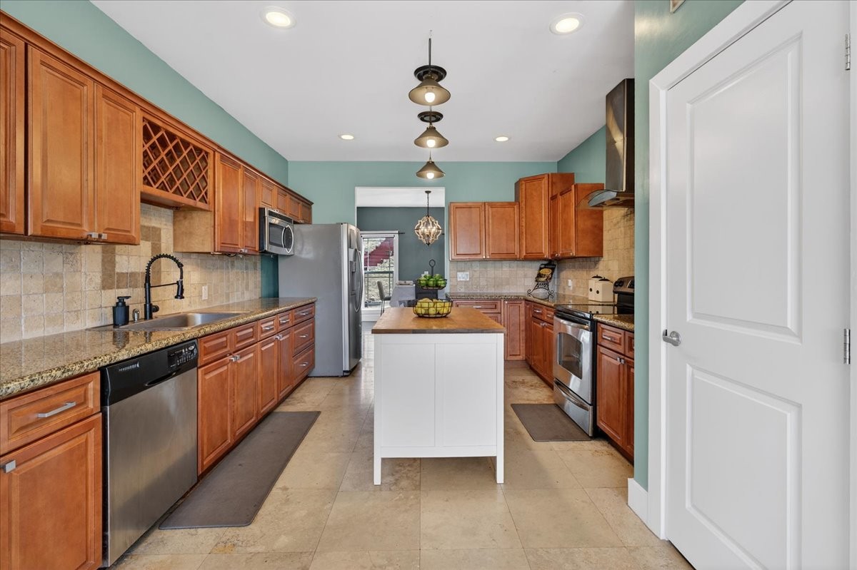 110 S High Ridge Drive Goodlettsville TN 37072