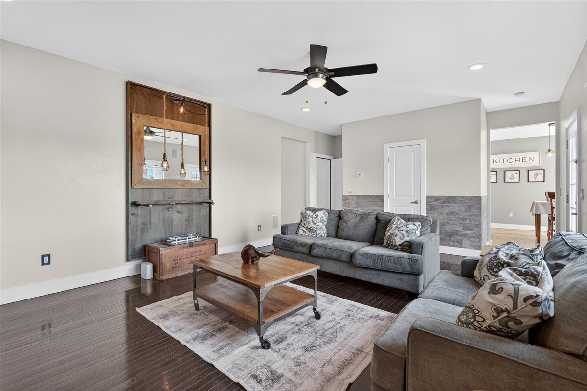 110 S High Ridge Drive Goodlettsville TN 37072