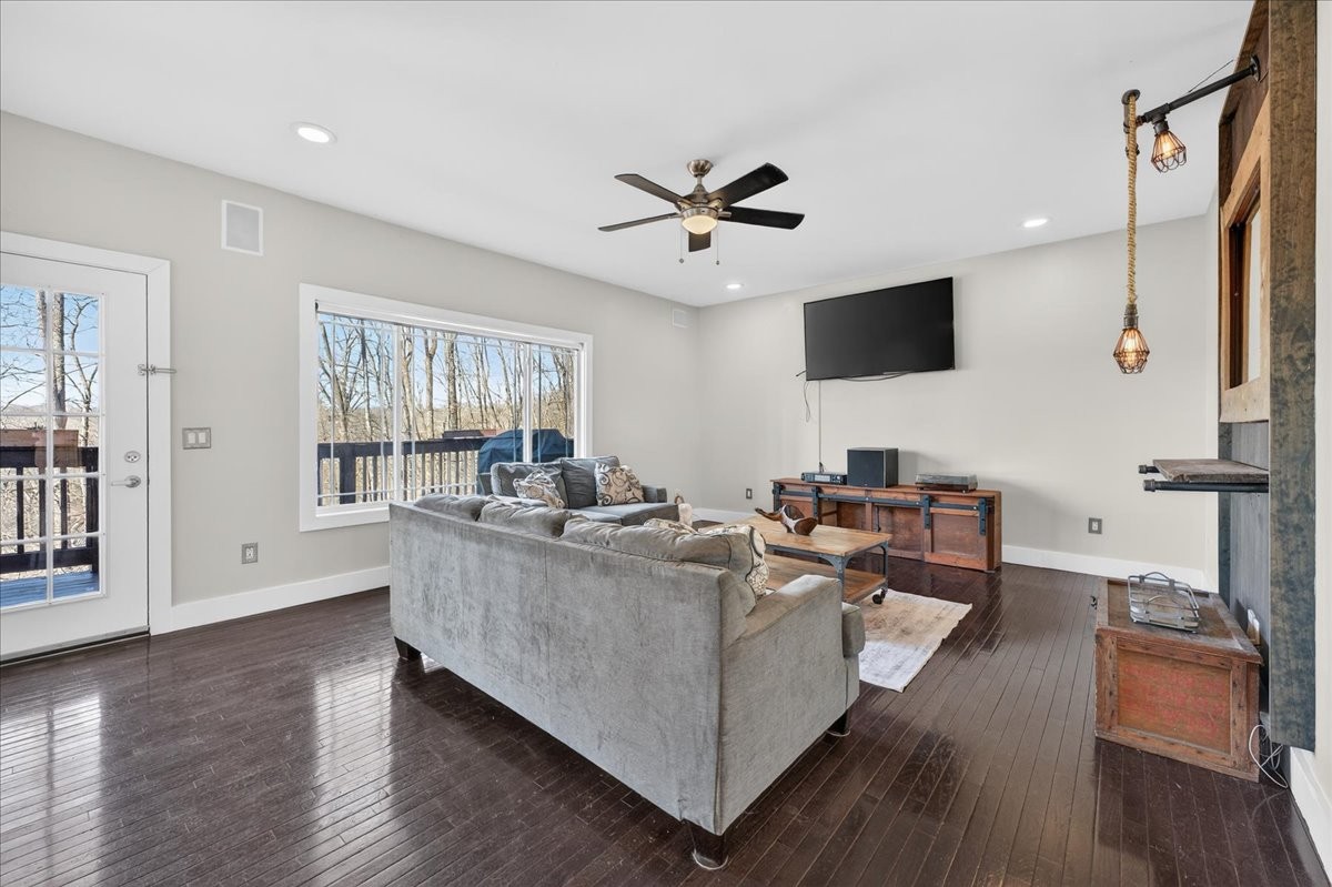 110 S High Ridge Drive Goodlettsville TN 37072