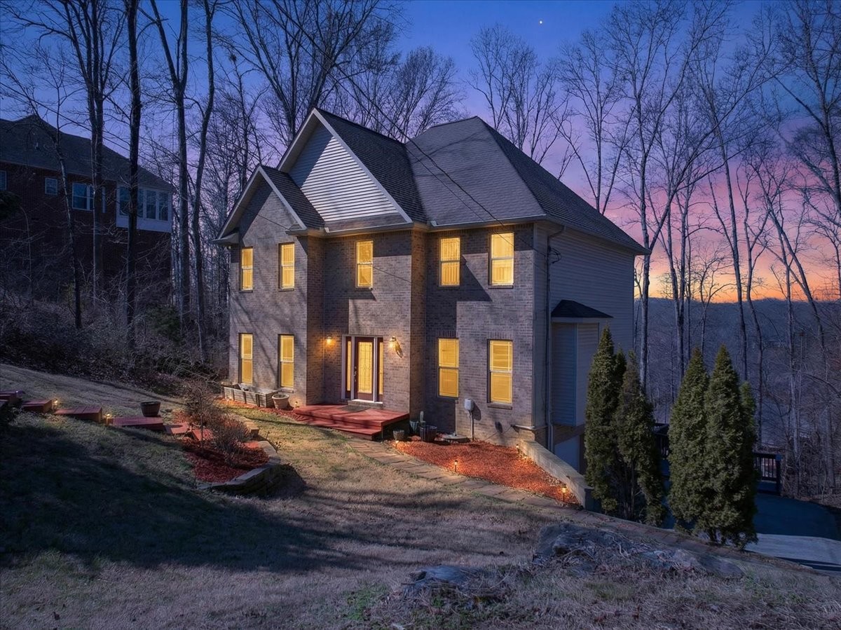 110 S High Ridge Drive Goodlettsville TN 37072