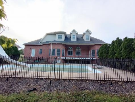 521 Derby Downs Lebanon TN 37087