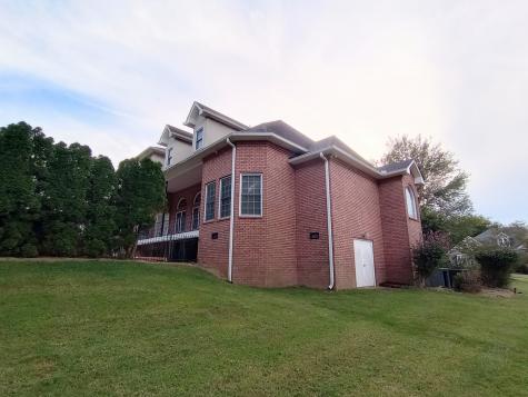 521 Derby Downs Lebanon TN 37087