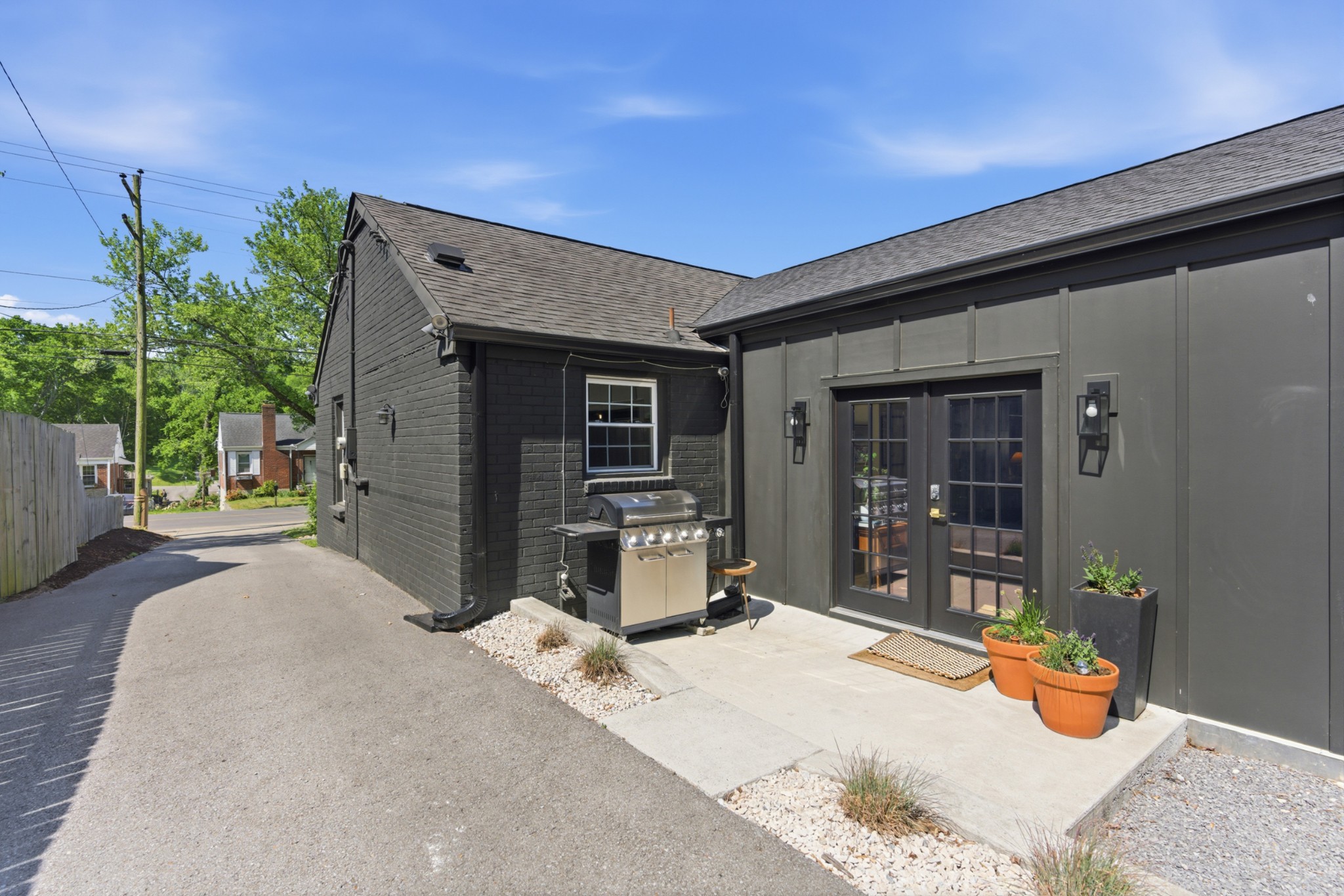 1311 Ardee Avenue Nashville TN 37216