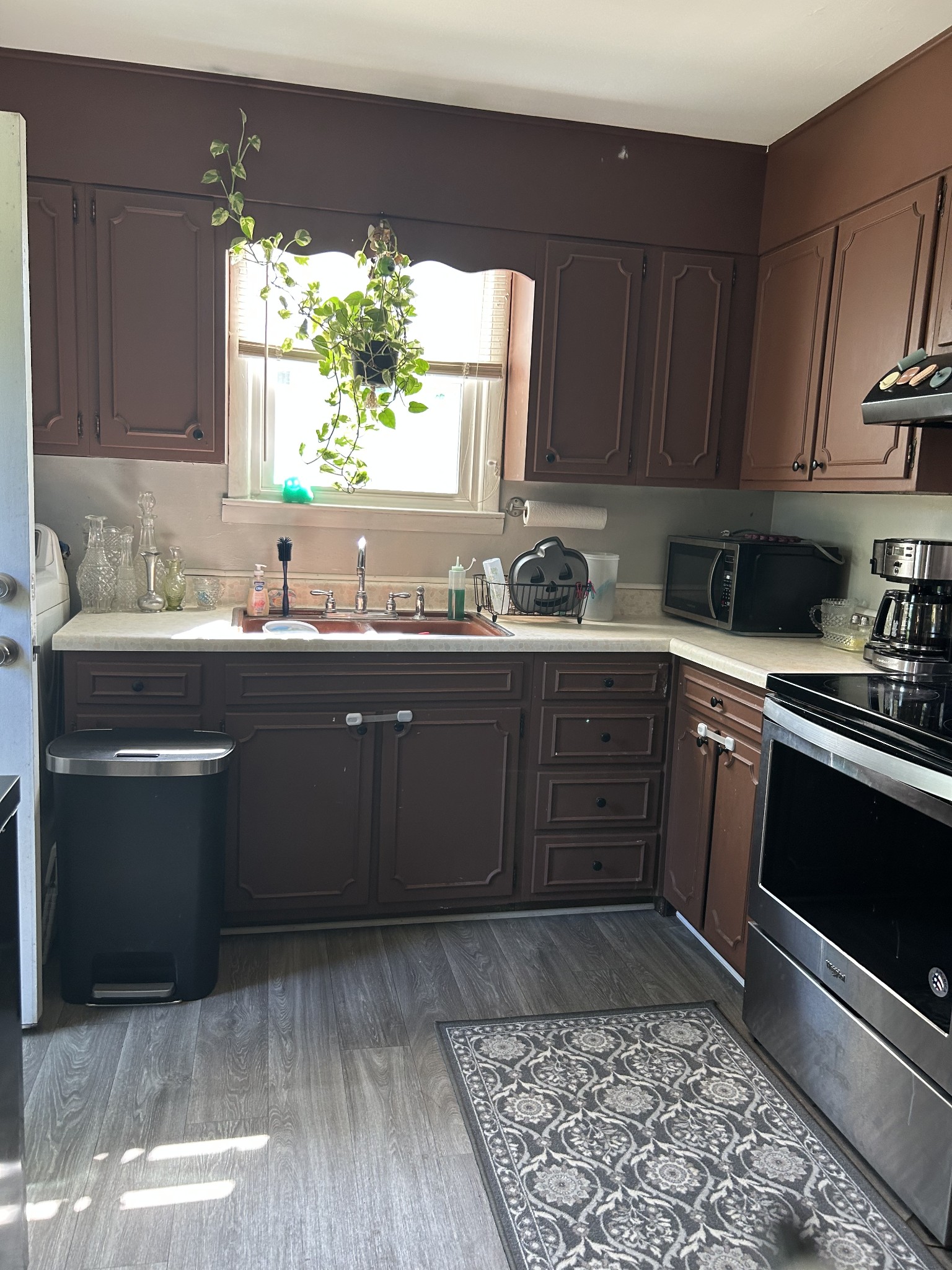 1926 Dahlia Drive Nashville TN 37210