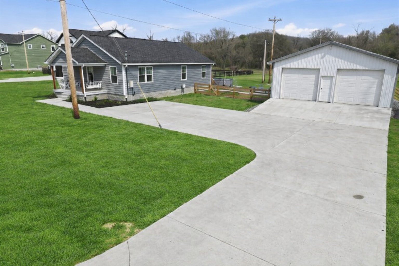 221 Western Avenue Hartsville TN 37074