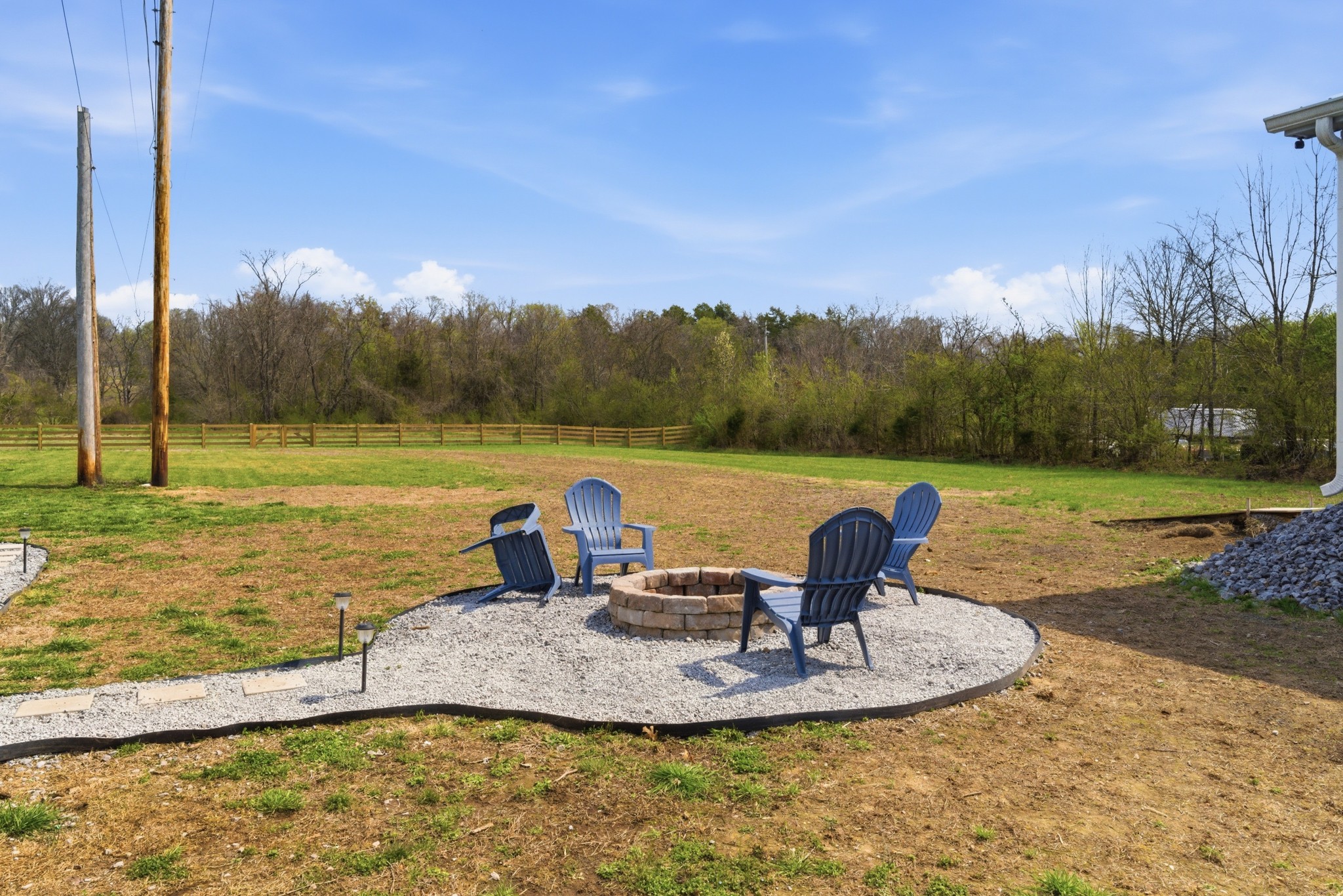 221 Western Avenue Hartsville TN 37074