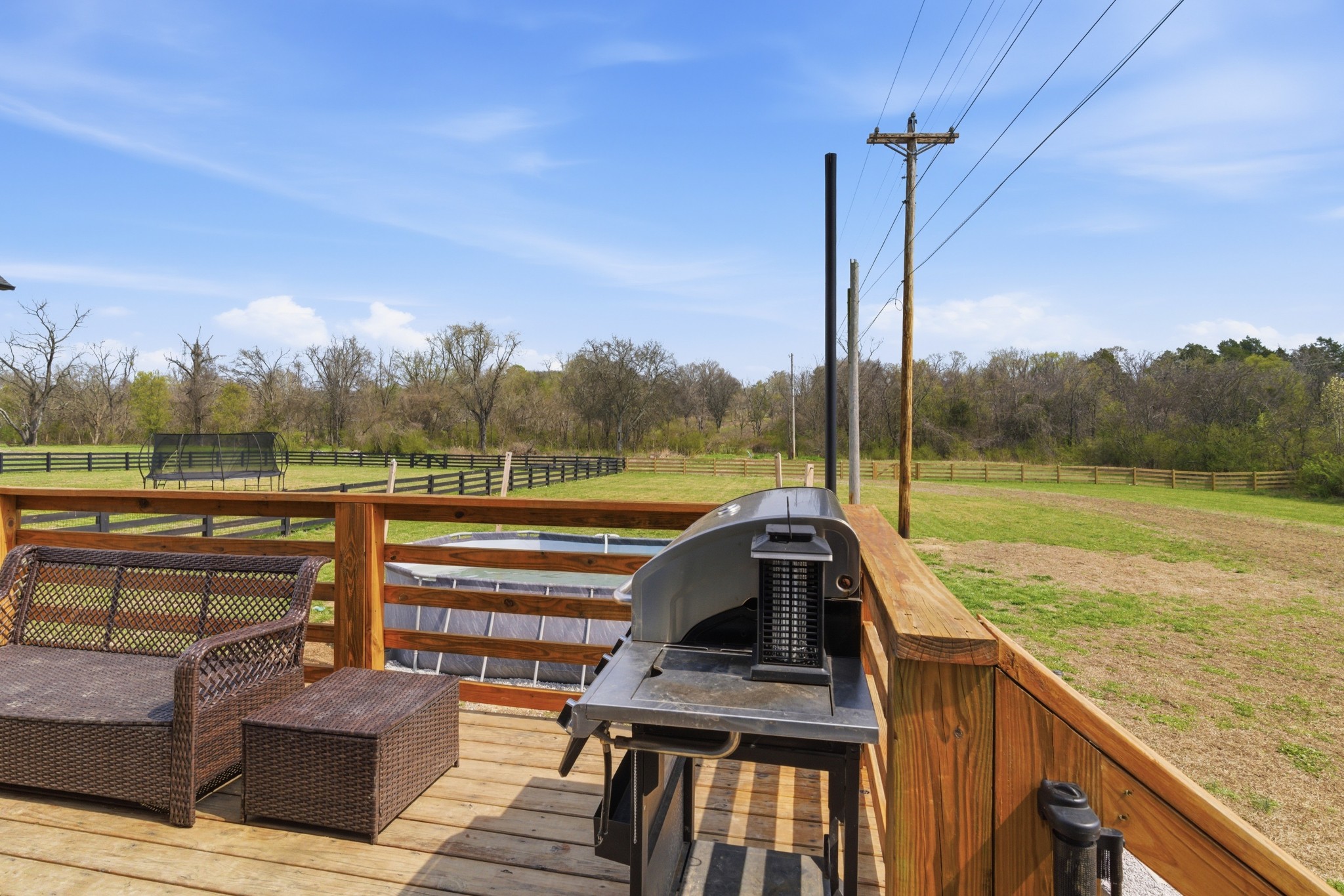 221 Western Avenue Hartsville TN 37074