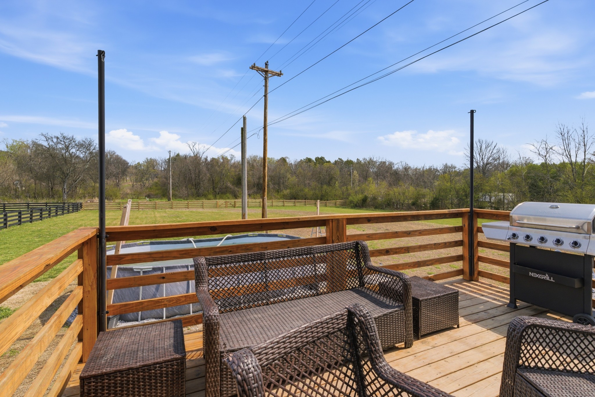 221 Western Avenue Hartsville TN 37074
