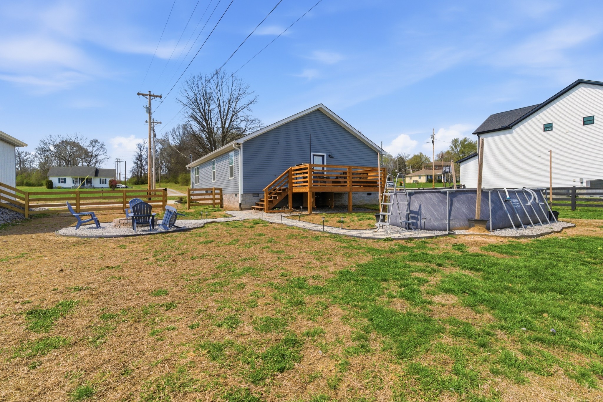 221 Western Avenue Hartsville TN 37074