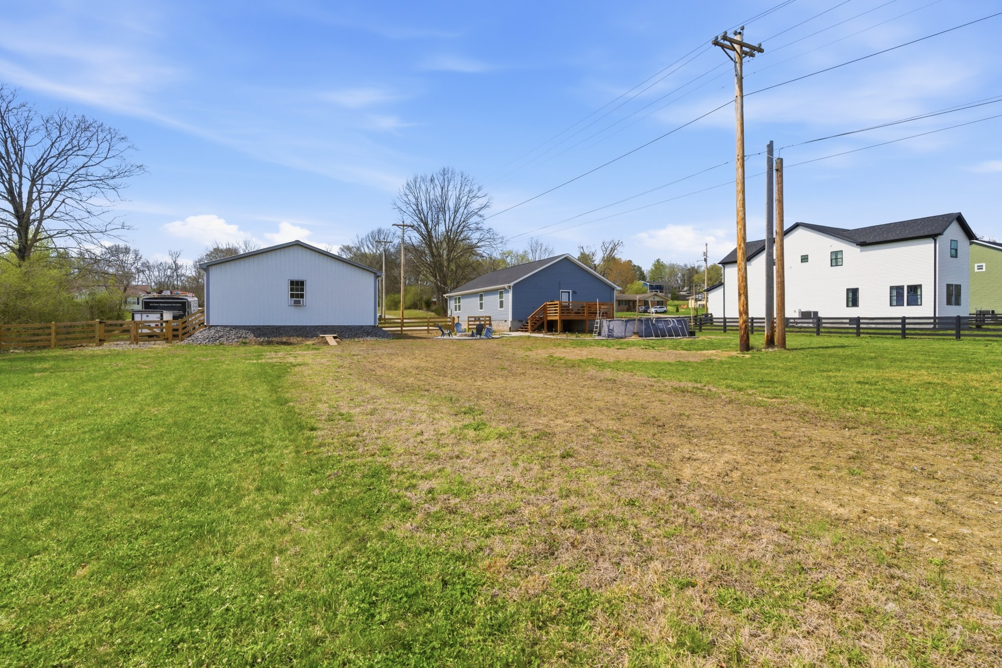 221 Western Avenue Hartsville TN 37074
