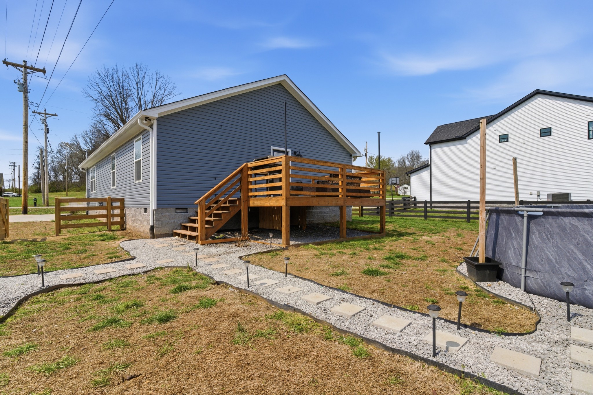 221 Western Avenue Hartsville TN 37074