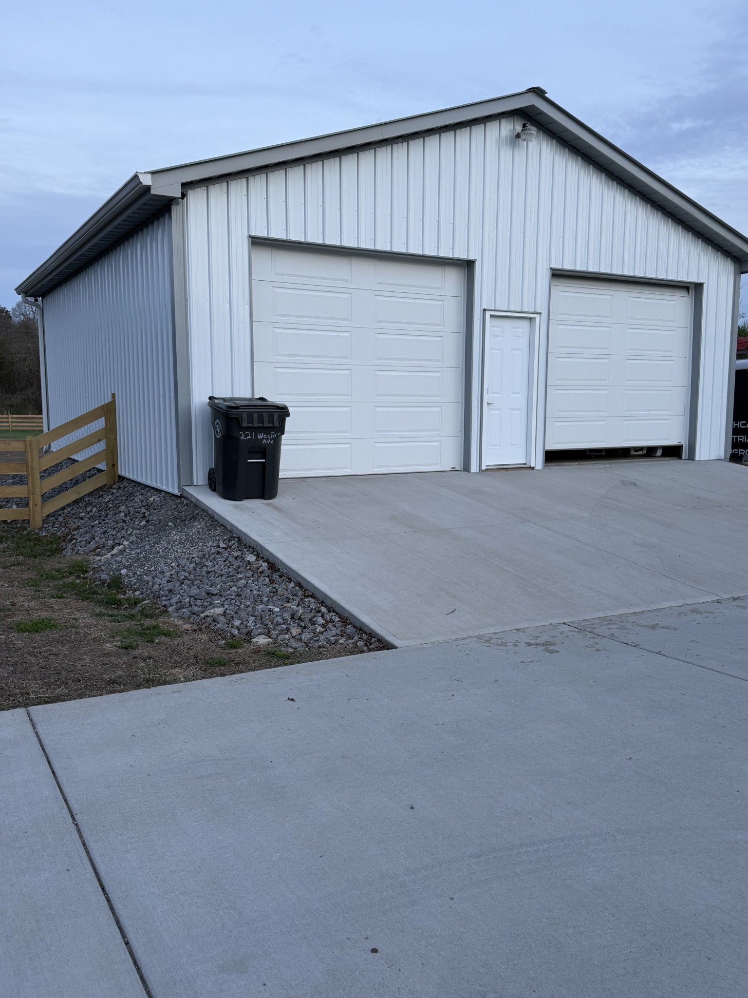221 Western Avenue Hartsville TN 37074