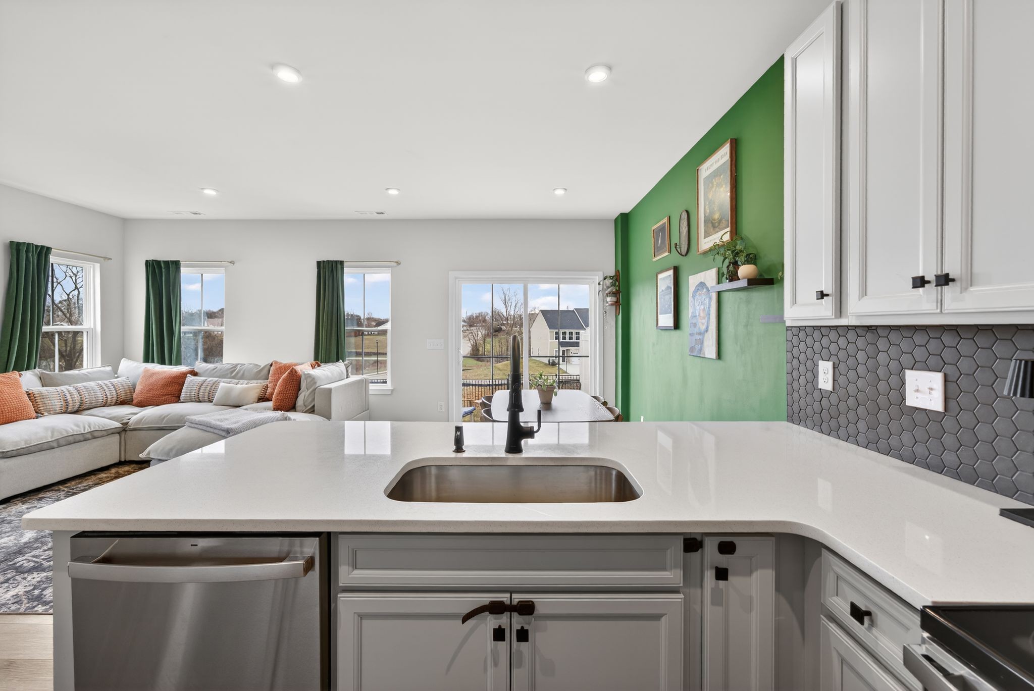 1801 Goldsberry Street Columbia TN 38401