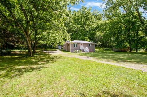 1034 Chestnut Road Ashland City TN 37015