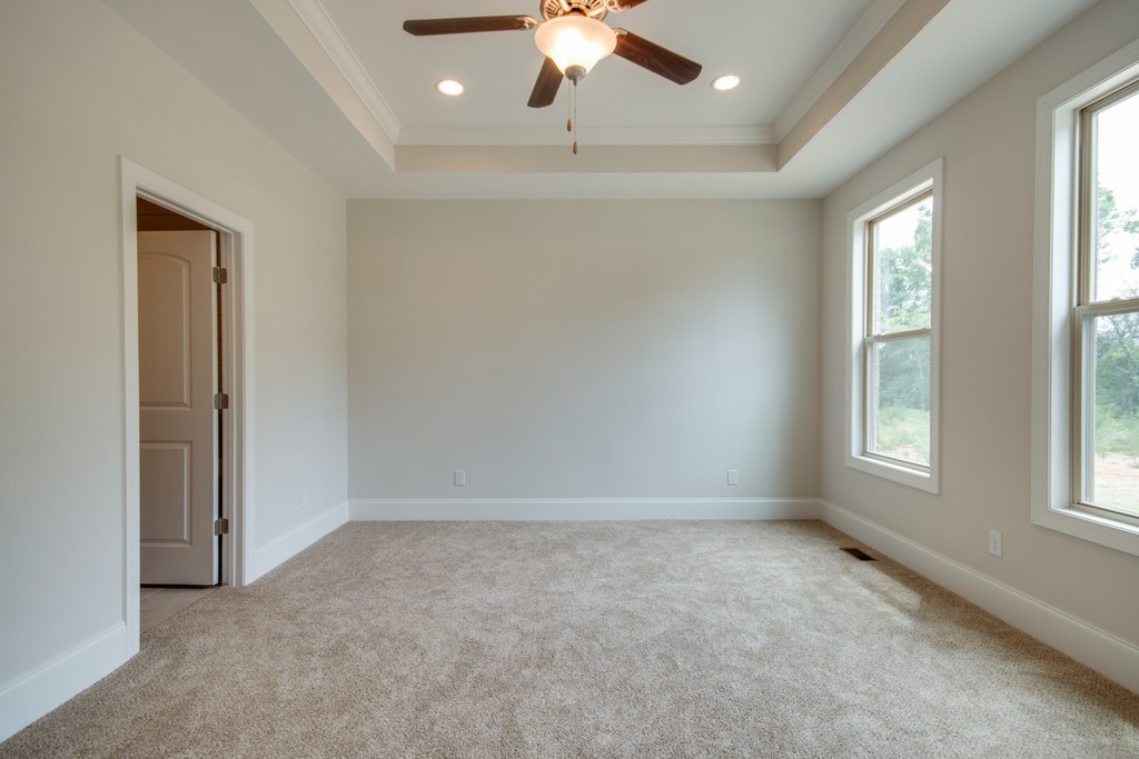 938 Hunters Lane Springfield TN 37172