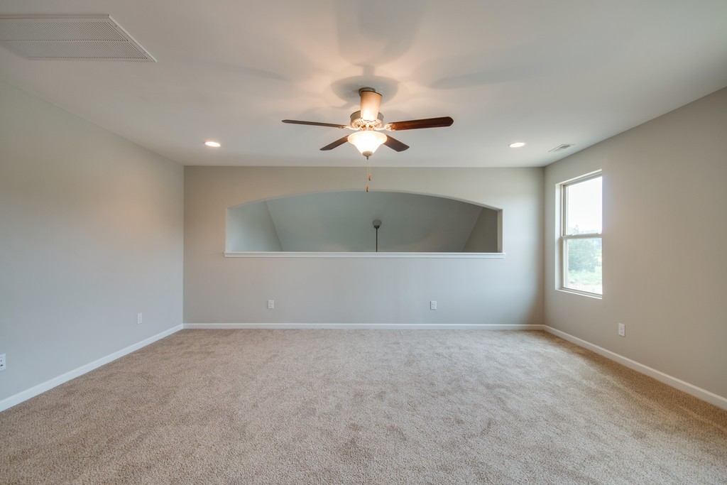 938 Hunters Lane Springfield TN 37172