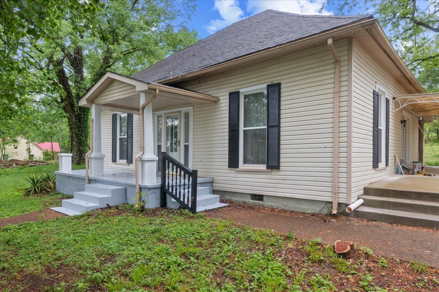 1049 Depot Street Culleoka TN 38451