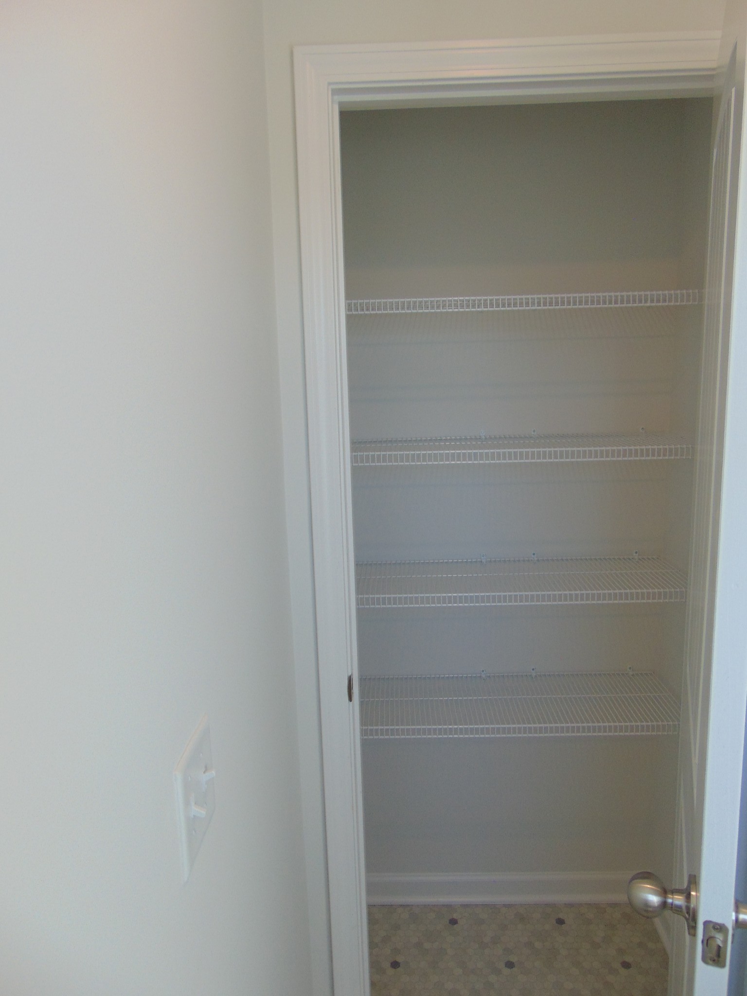283 Spring La Vergne TN 37086