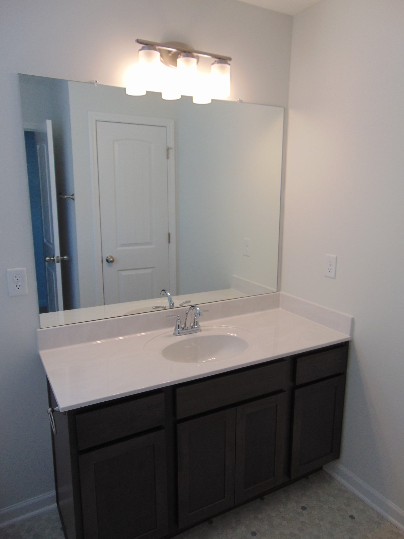 283 Spring La Vergne TN 37086