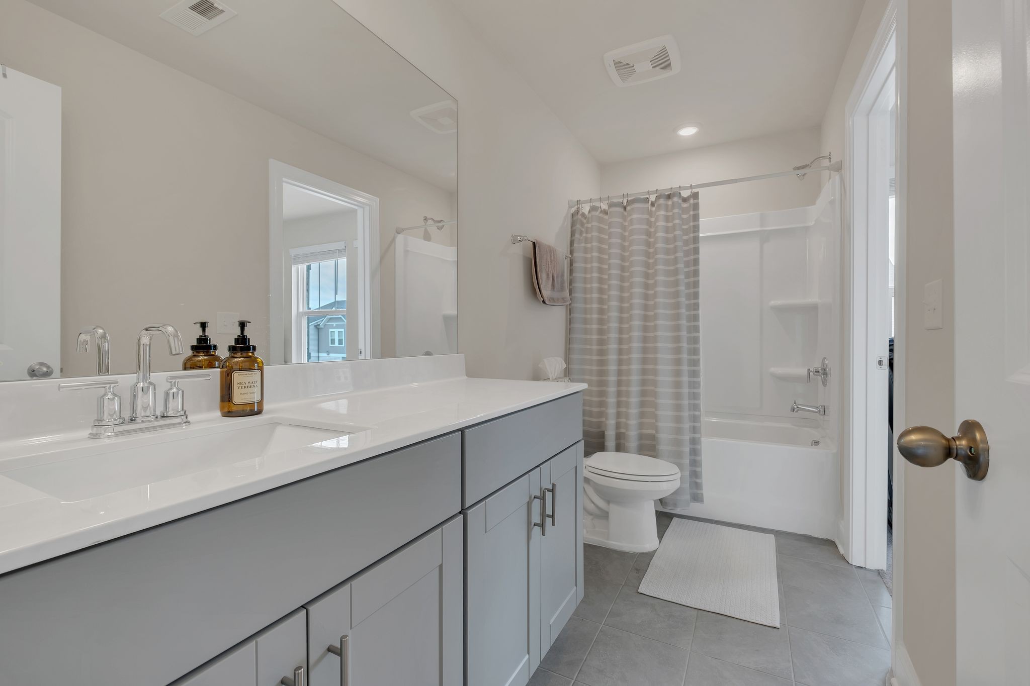 1736 Tahoma Drive Lebanon TN 37087