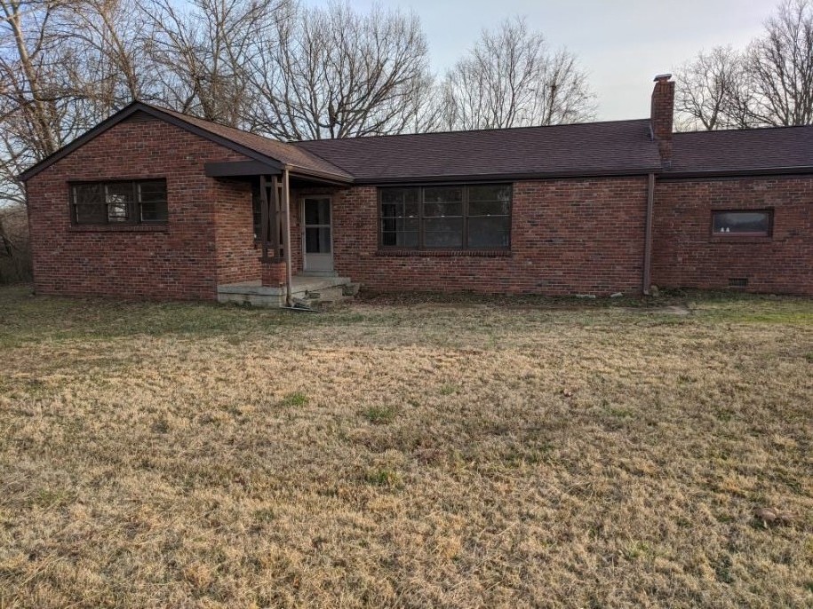 5092 Highway 70, E White Bluff TN 37187