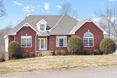 1128 Rustling Oaks Drive Pleasant View TN 37146