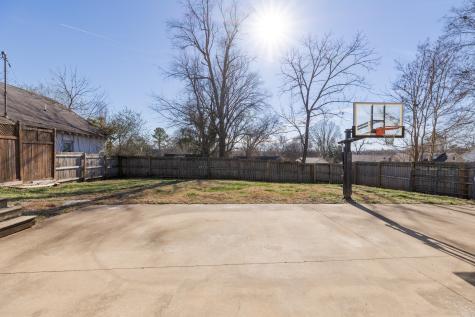 308 6th Avenue Columbia TN 38401