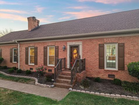 102 Hickory Trail Hendersonville TN 37075