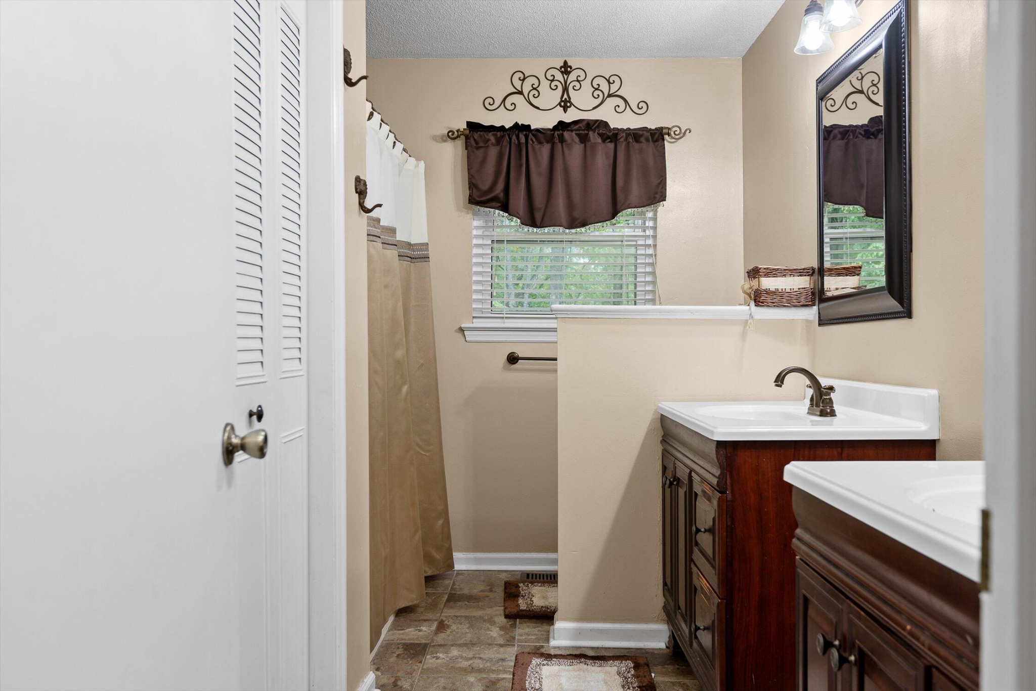 1135 Shady Fork Road Chattanooga TN 37421