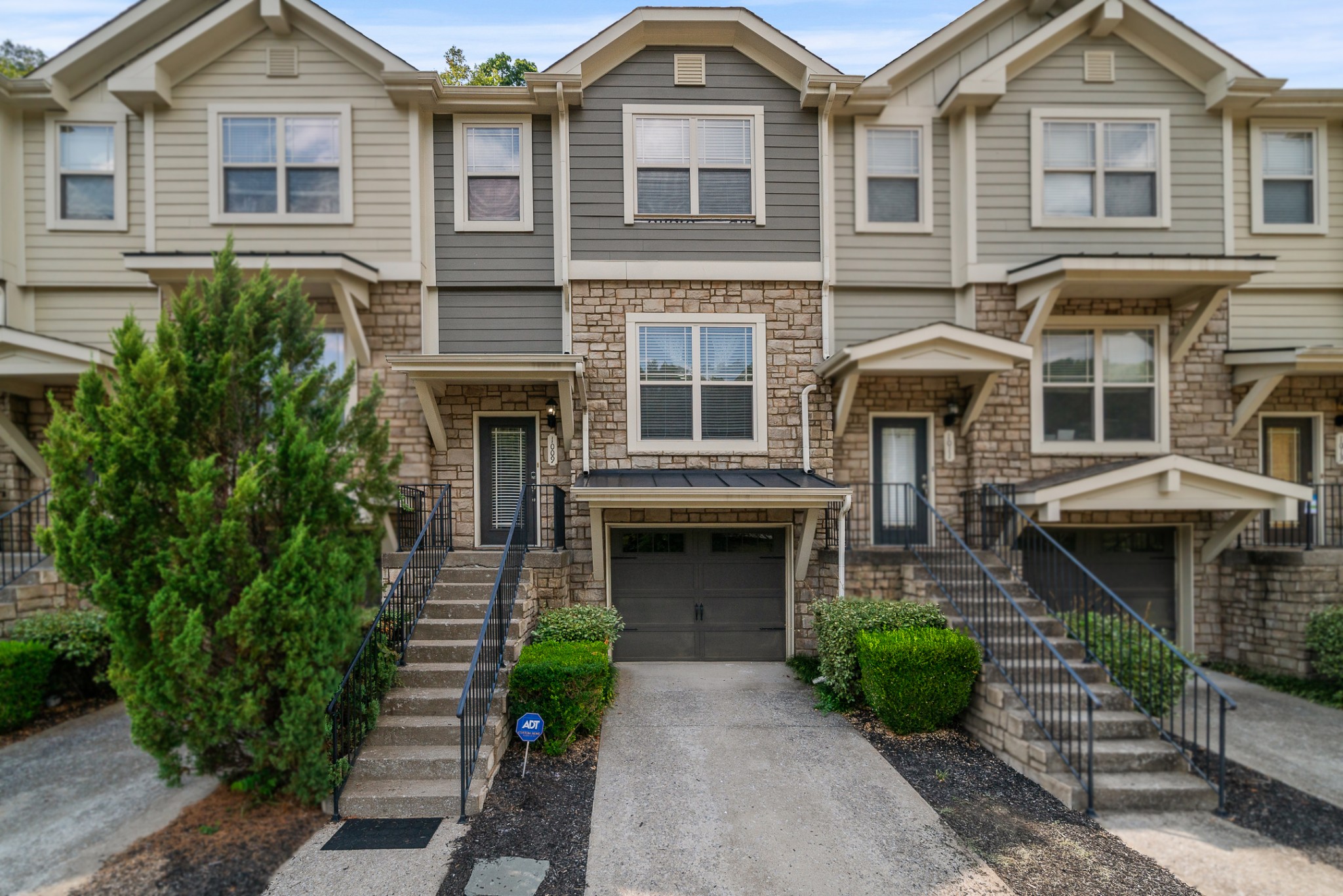 1009 Woodbury Falls Drive Nashville TN 37221