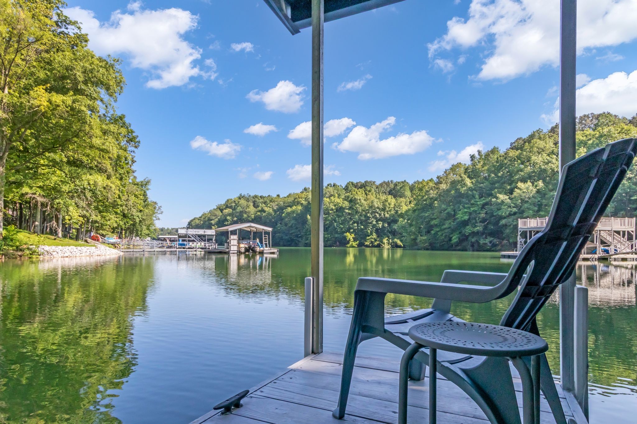 215 Huntington Dr, N Winchester TN 37398