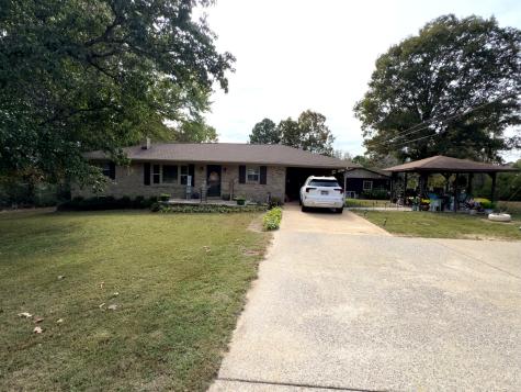 1344 Railroad Bed Road Collinwood TN 38450