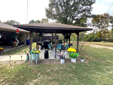 1344 Railroad Bed Road Collinwood TN 38450