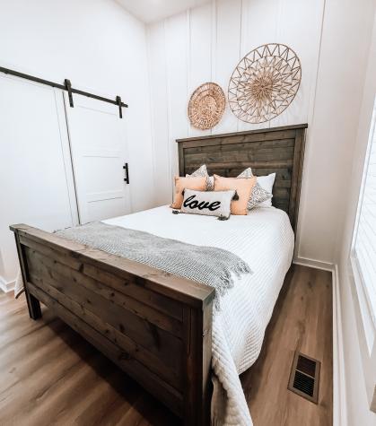 135 Hemlock Cove Tracy City TN 37387