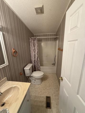 1791 W Valley Road Whitwell TN 37397