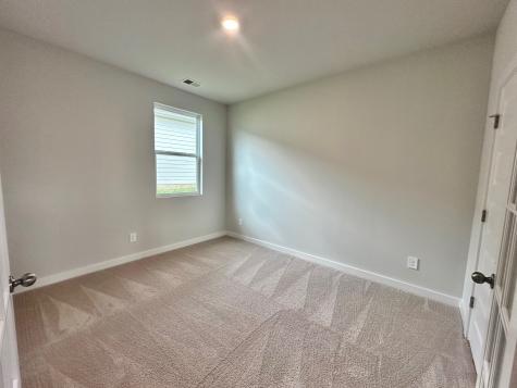 1045 Stoney Brook Pvt Bend Gallatin TN 37066