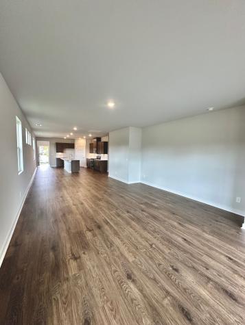 1045 Stoney Brook Pvt Bend Gallatin TN 37066