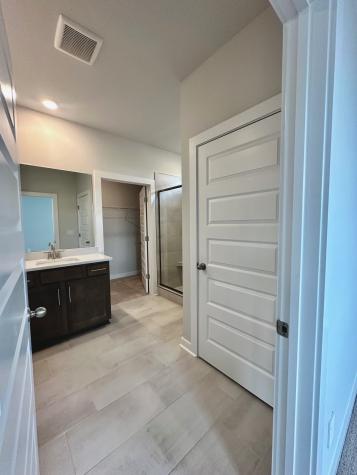 1045 Stoney Brook Pvt Bend Gallatin TN 37066