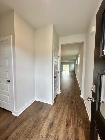1045 Stoney Brook Pvt Bend Gallatin TN 37066