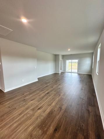 1045 Stoney Brook Pvt Bend Gallatin TN 37066