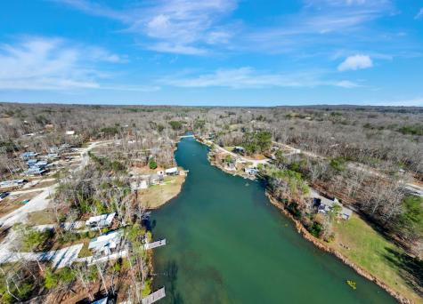 19 Lillypad Lane Tracy City TN 37387